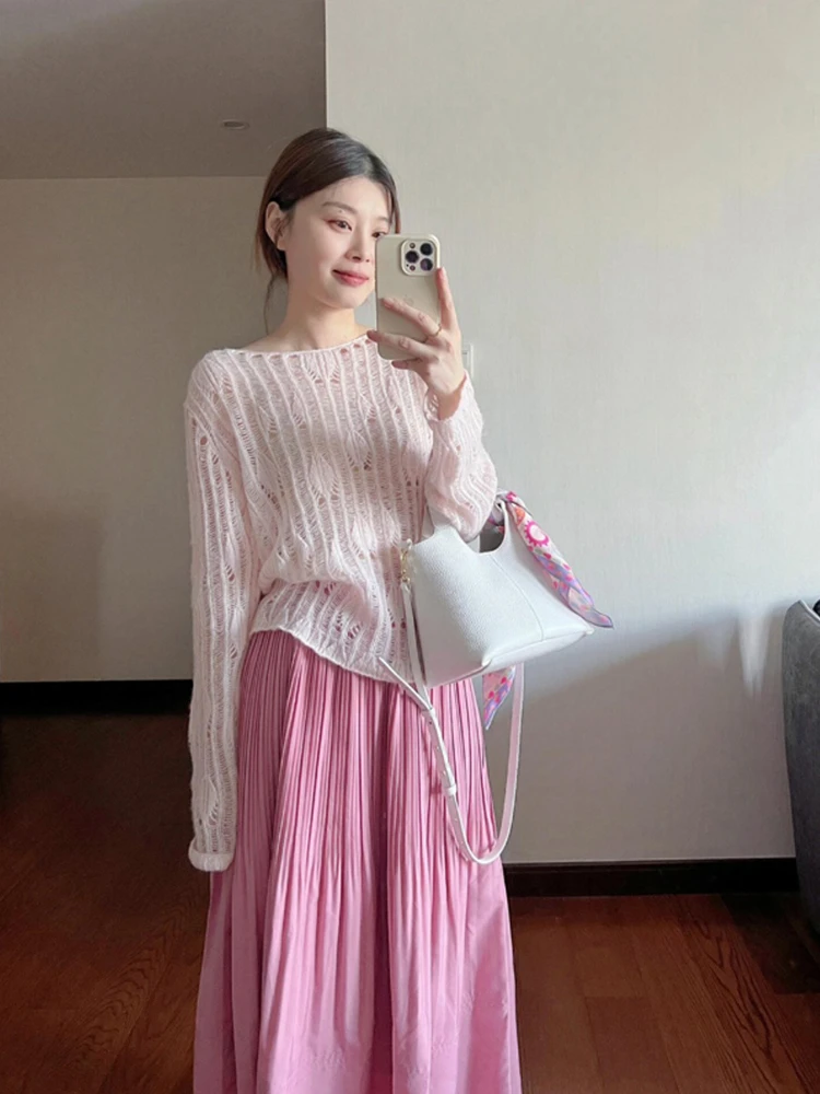2025秋冬新款女长袖针织毛衣圆领镂空设计感软糯舒适时尚显瘦上衣