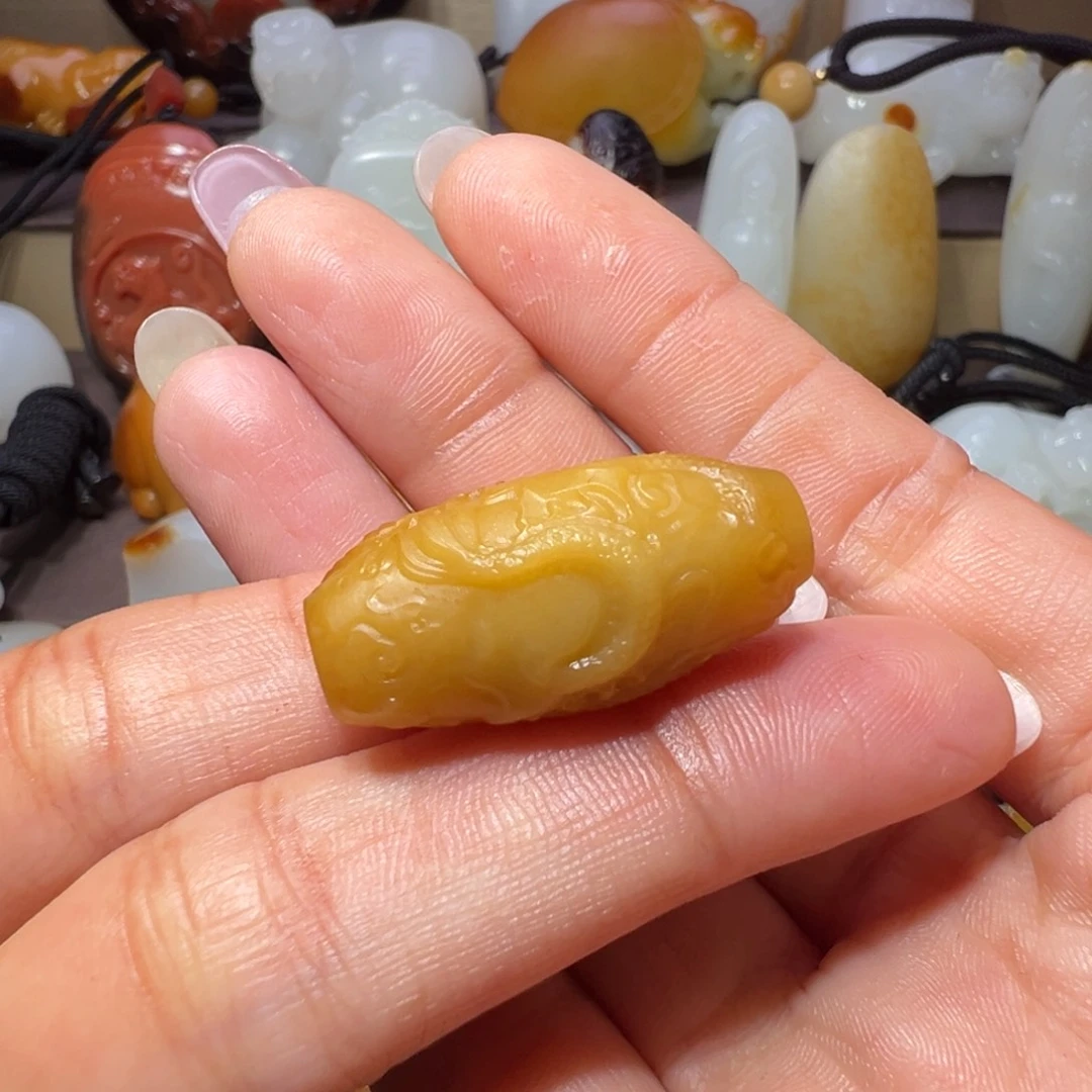 和田玉挂件未镶嵌