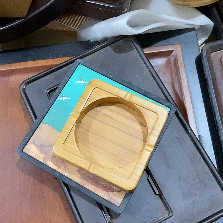 烟灰缸烟灰缸烟灰