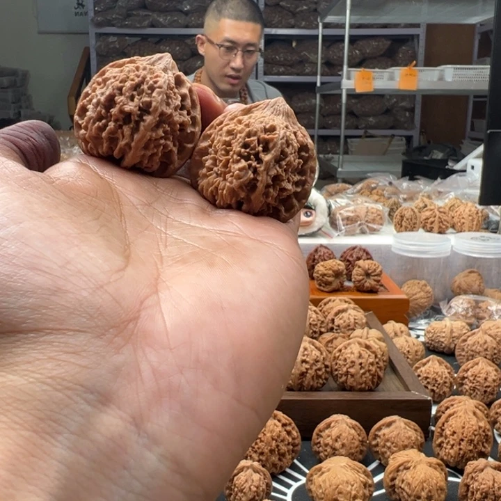 吊坠文玩核桃百花山
