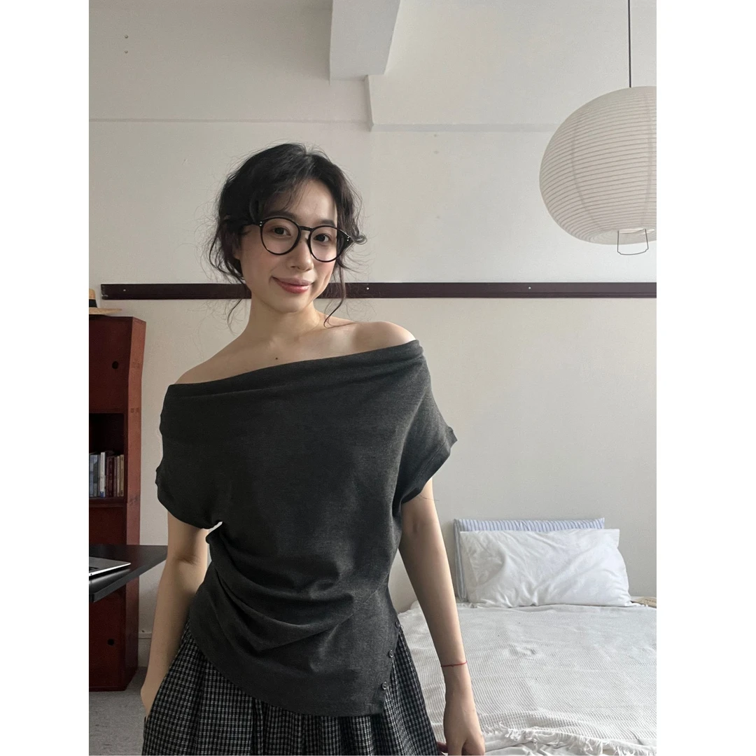 方陳式【飒影】上衣韩系气质女人显瘦不规则开叉可露肩上衣
