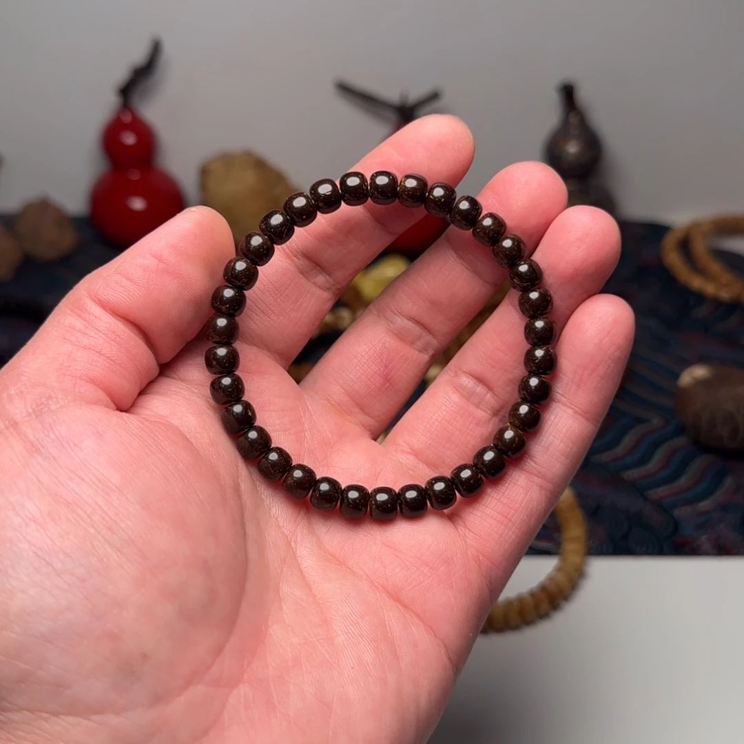 【闪购商品】吊坠椰蒂椰蒂老型76