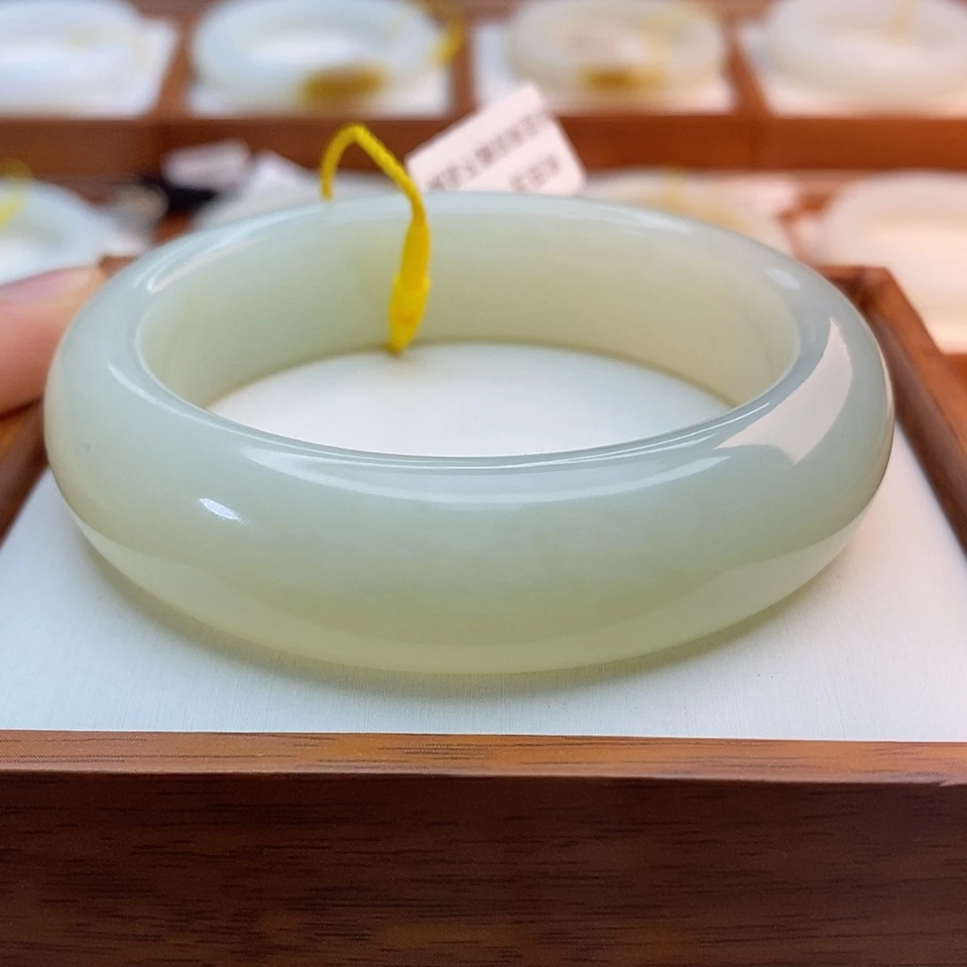 和田玉（白玉）未镶嵌手链