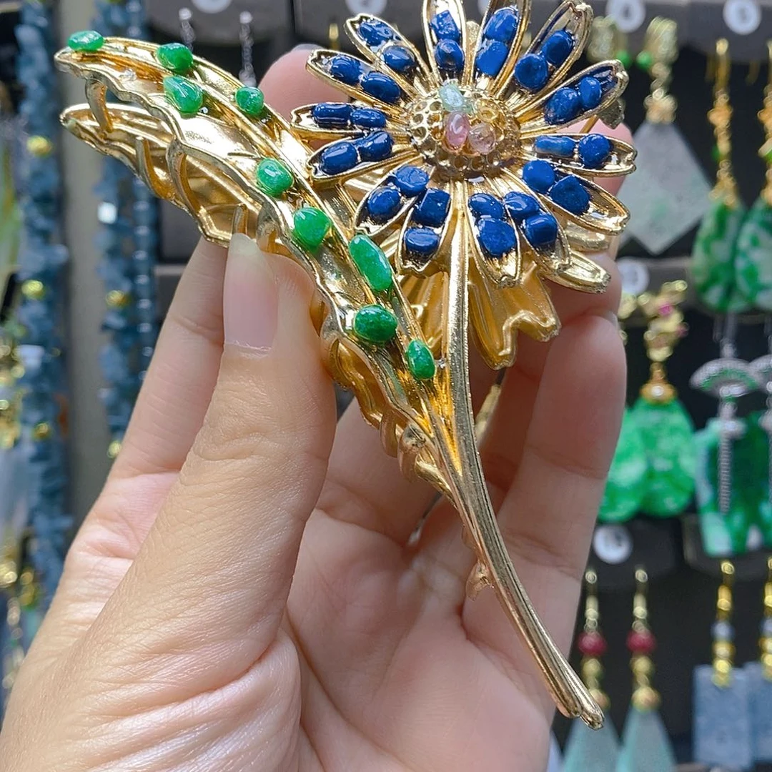 未镶嵌翡翠耳饰翡翠