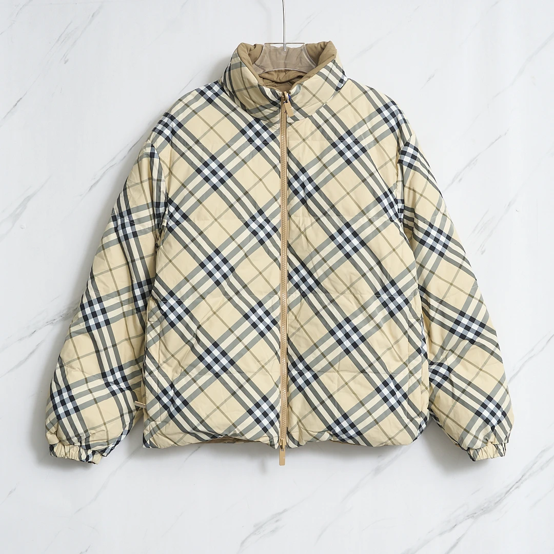 Burberry双面格纹拉链羽绒服BRBU00354