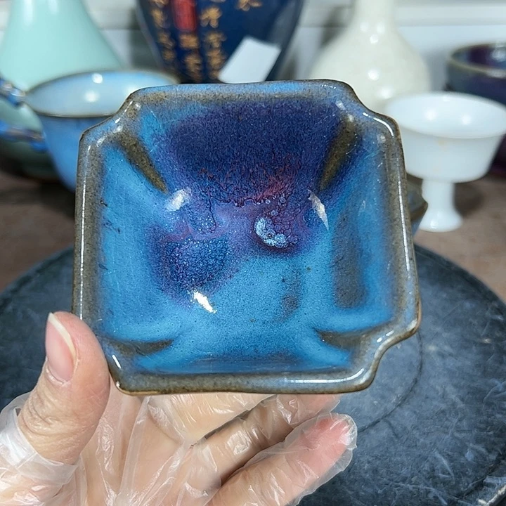 瓷片阿哈哈嗝哈哈哈