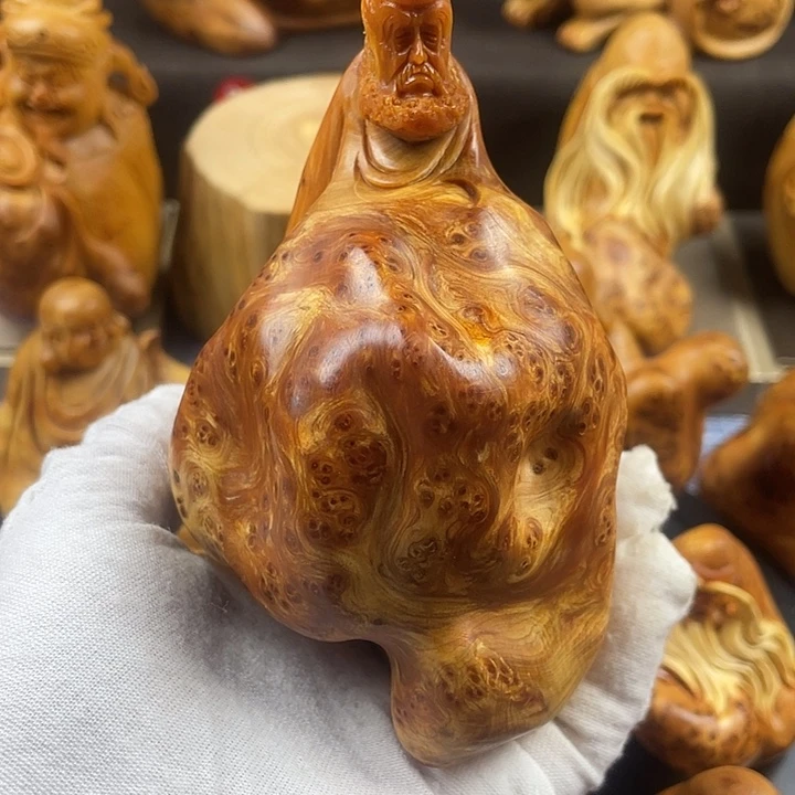 柏木（崖柏）三****西达摩手把件