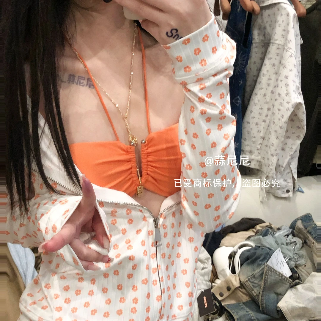 298656橙子味儿的花朵修身上衣外套夏日清爽拉链外搭也可防晒
