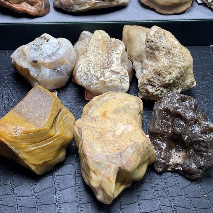 浪***主有机玻璃阿拉善戈壁石