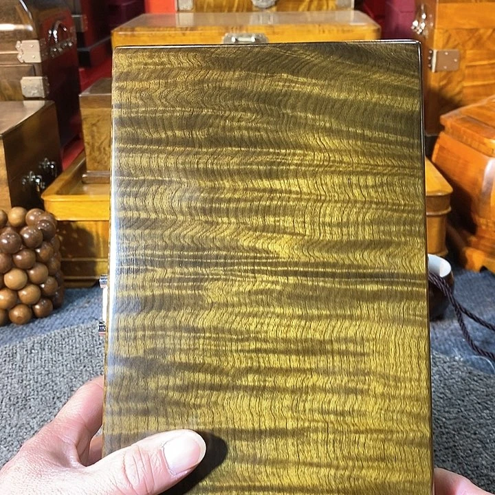 金丝楠阴沉木首饰盒