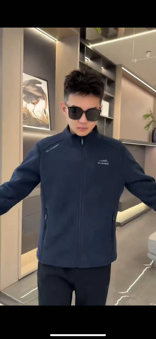 摇粒绒外套秋冬加厚保暖夹克抓绒户外运动男士纯色舒适9.28