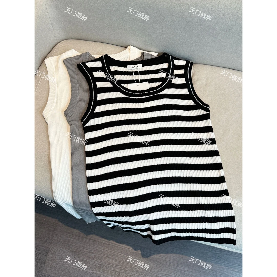 大码女装早春季胖mm宽松条纹v领休闲针织长袖上衣