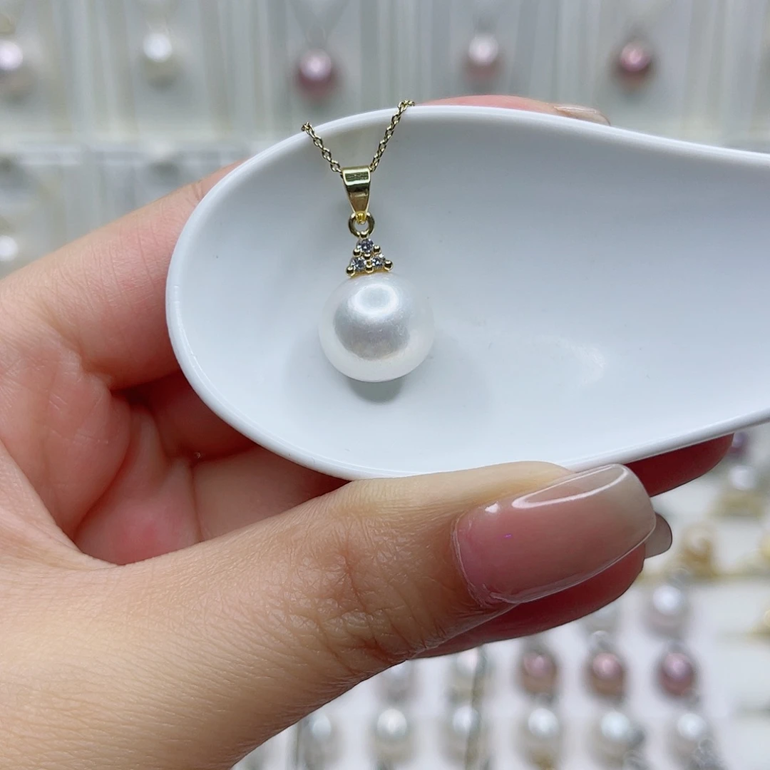 淡水珍珠未镶嵌吊坠(赠链)