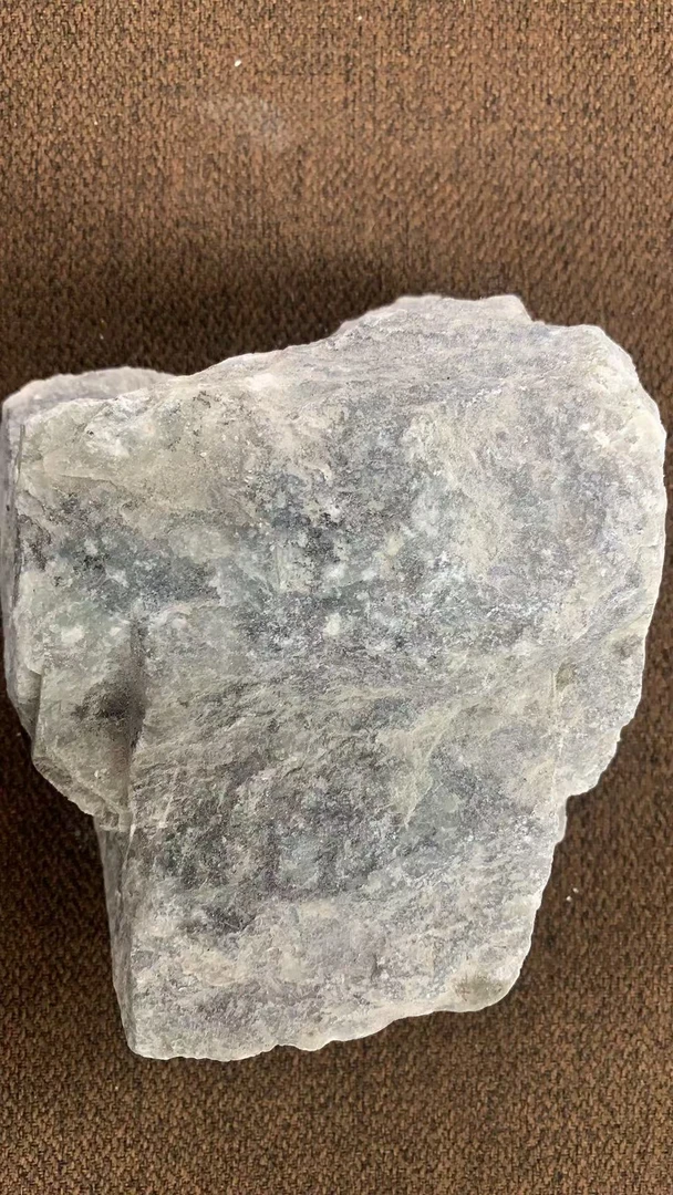 纯天然新疆且末原石