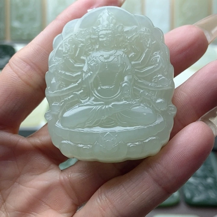 和田玉颈饰未镶嵌?****?