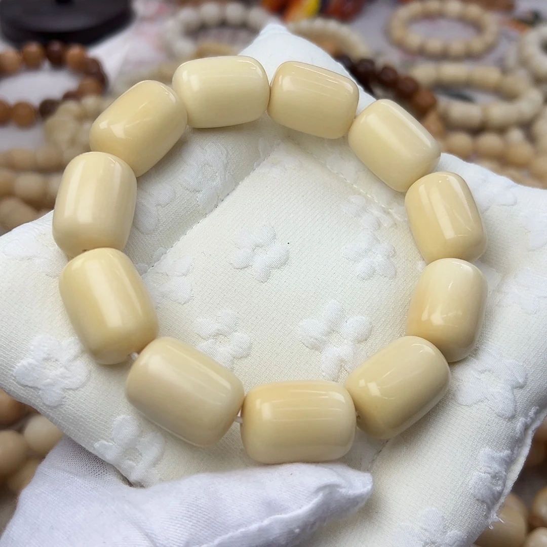 吊坠菩提根/象牙果25干磨天然奶黄牙果525