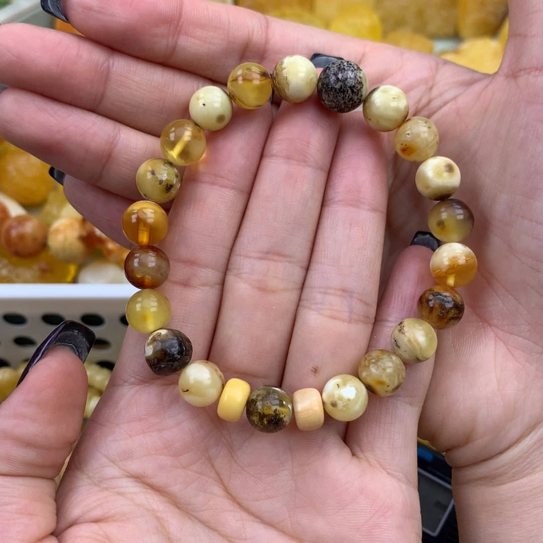 琥珀未镶嵌裸石9+