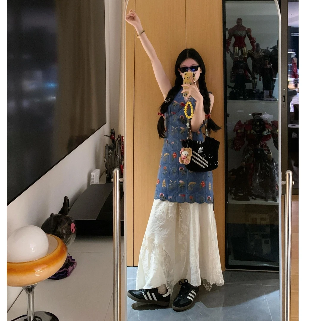 法式碎花吊带连衣裙子女2025新款初夏季穿搭气质修身蕾丝长裙套装