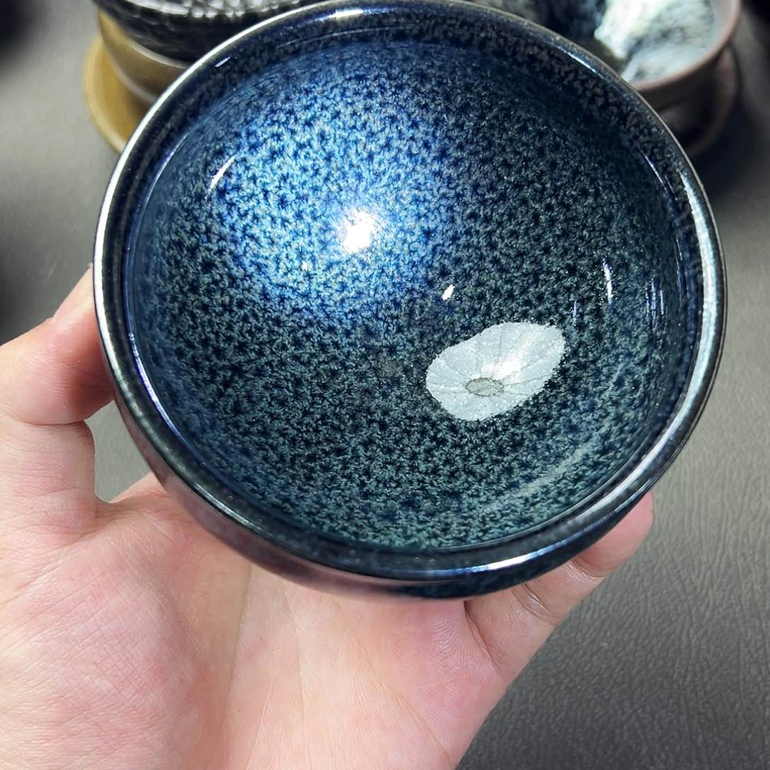 茶盏好吧那我们也睡一晚上