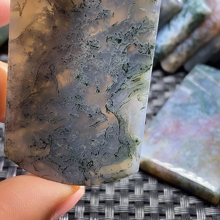 神***盘玛瑙/玉髓颈饰未镶嵌