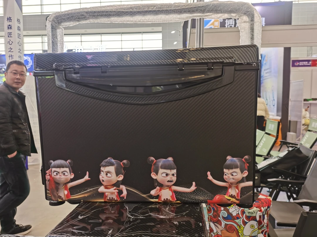 钓箱盖贴纸，五面贴纸新款