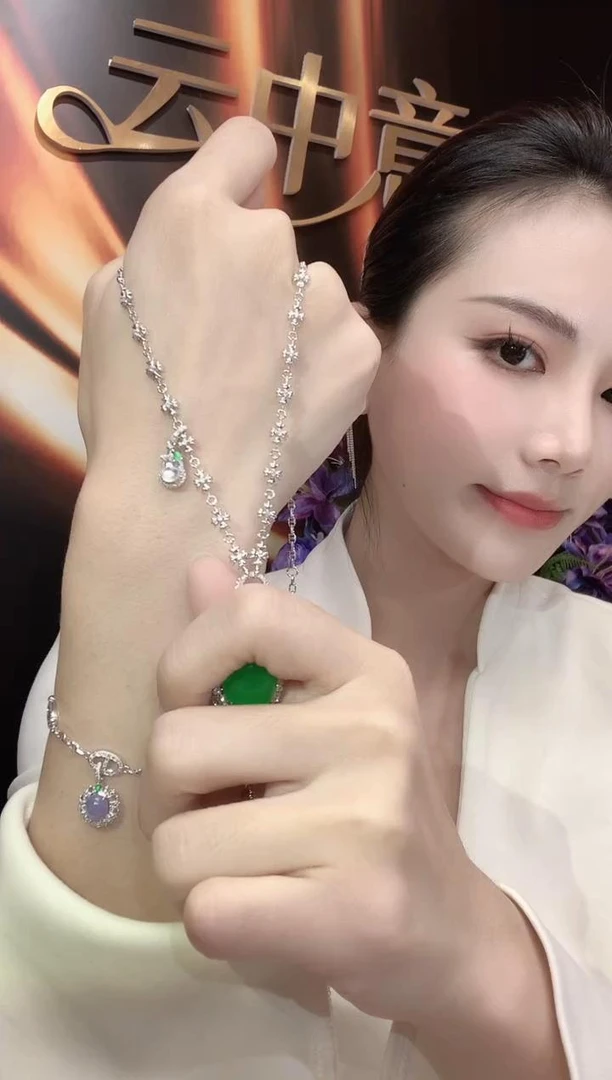 【云中意】- 18K金 克罗心钻石 百搭链 （不含滴溜）多样性发货一件