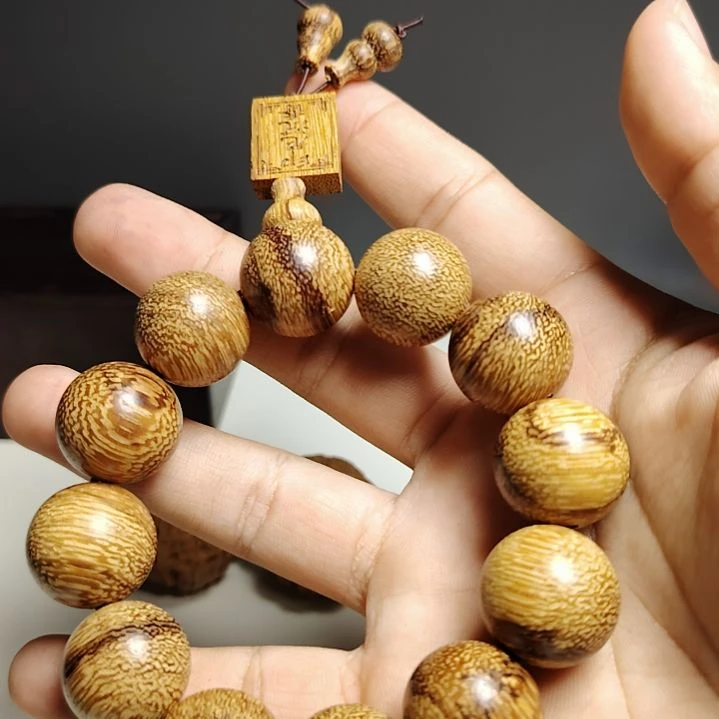 吊坠文玩核桃吊坠