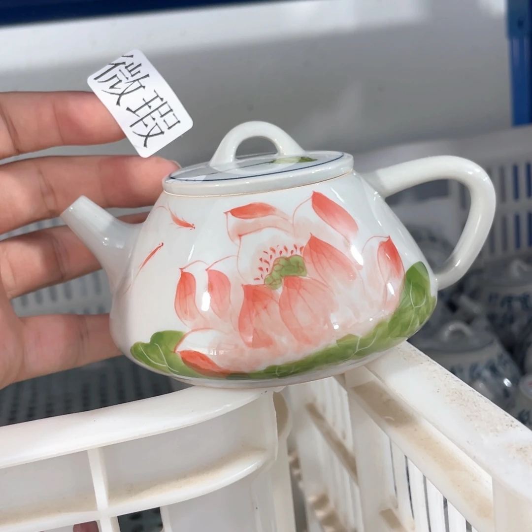 釉下手绘茶具微瑕