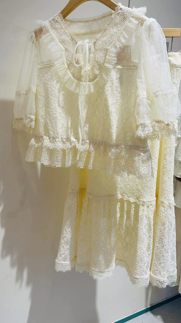 81TZ009夏季新款蕾丝上衣搭配中长款半身裙套装