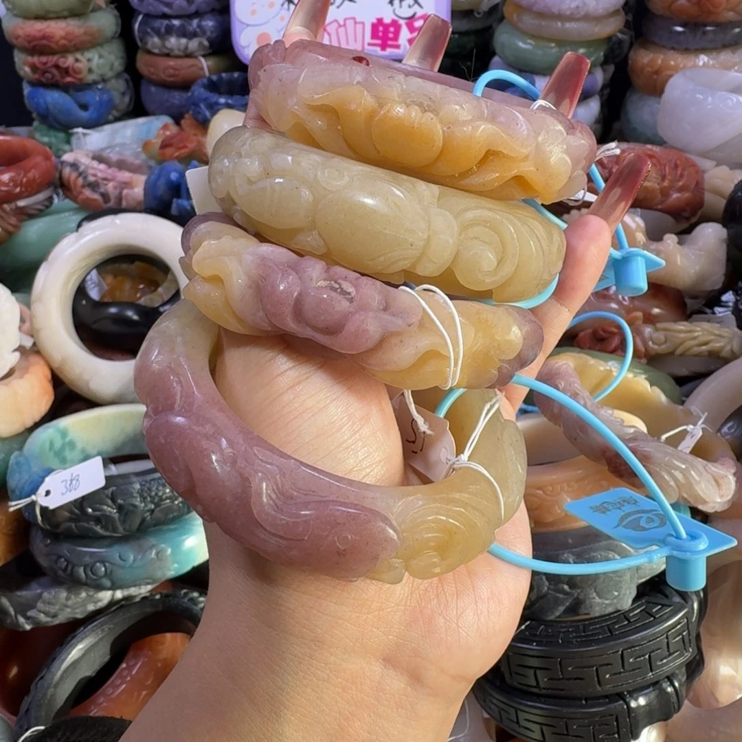 石英质玉（佘太翠）未镶嵌手镯8，55，不退换单价