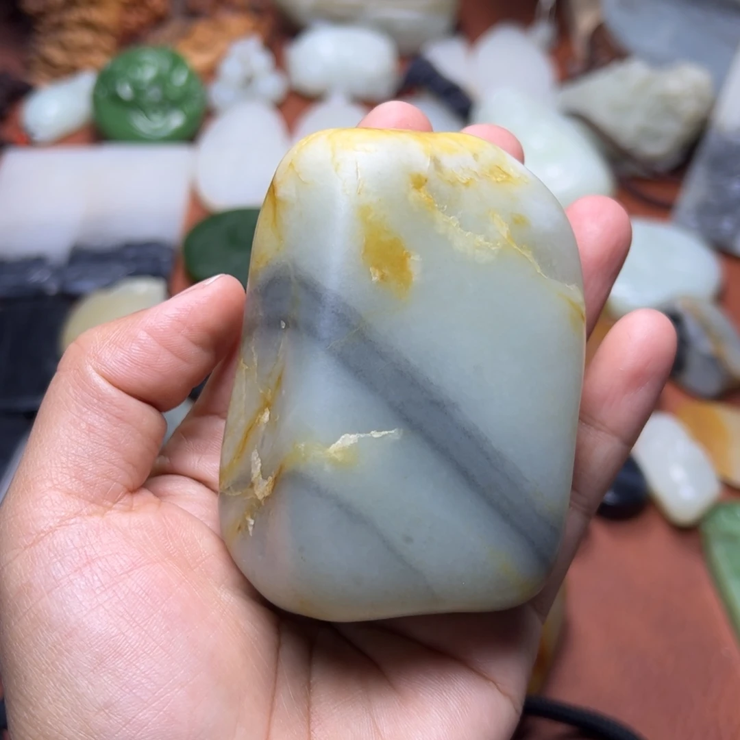 嘟***嘟和田玉未镶嵌摆件