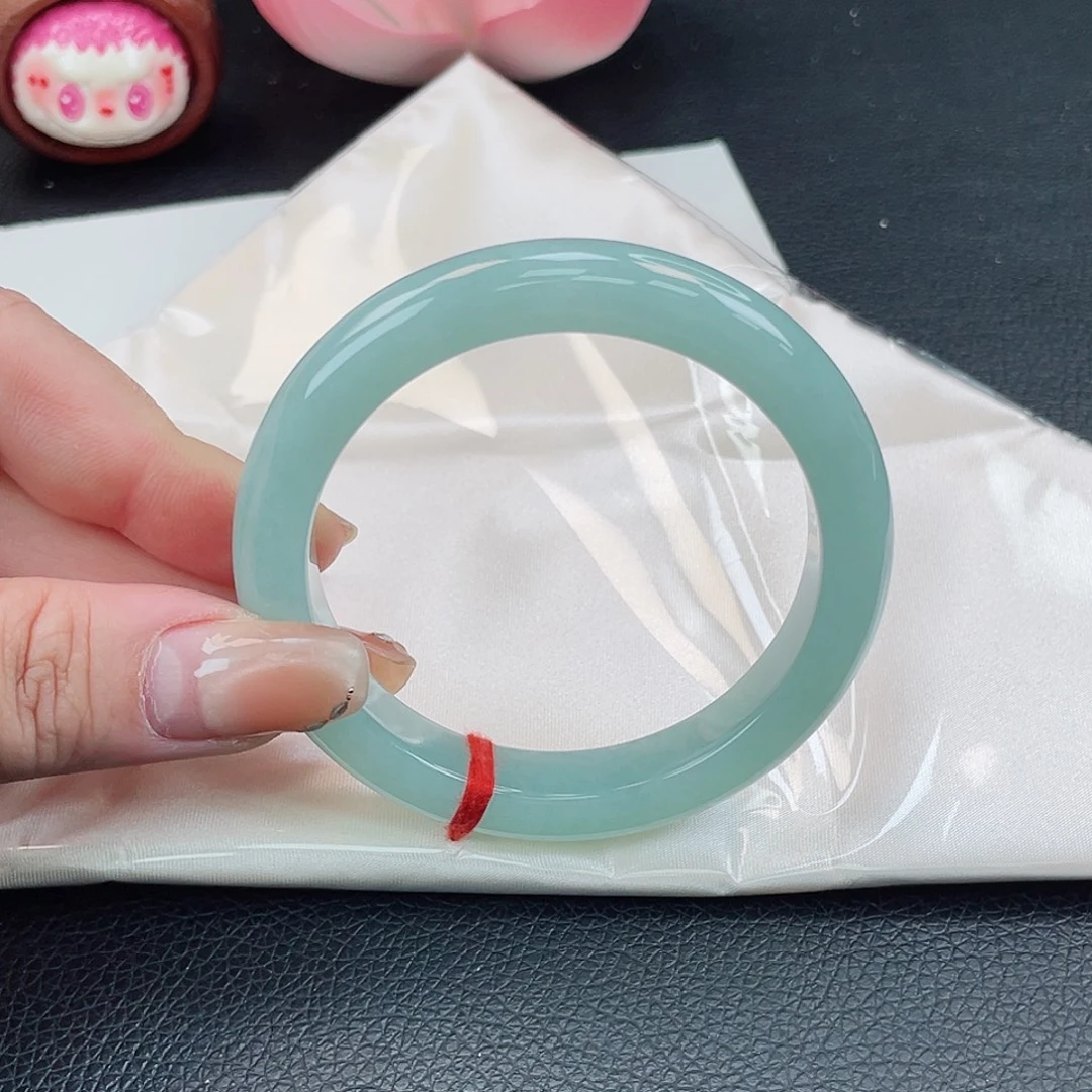 翡翠未镶嵌手镯57正圈葡萄肉