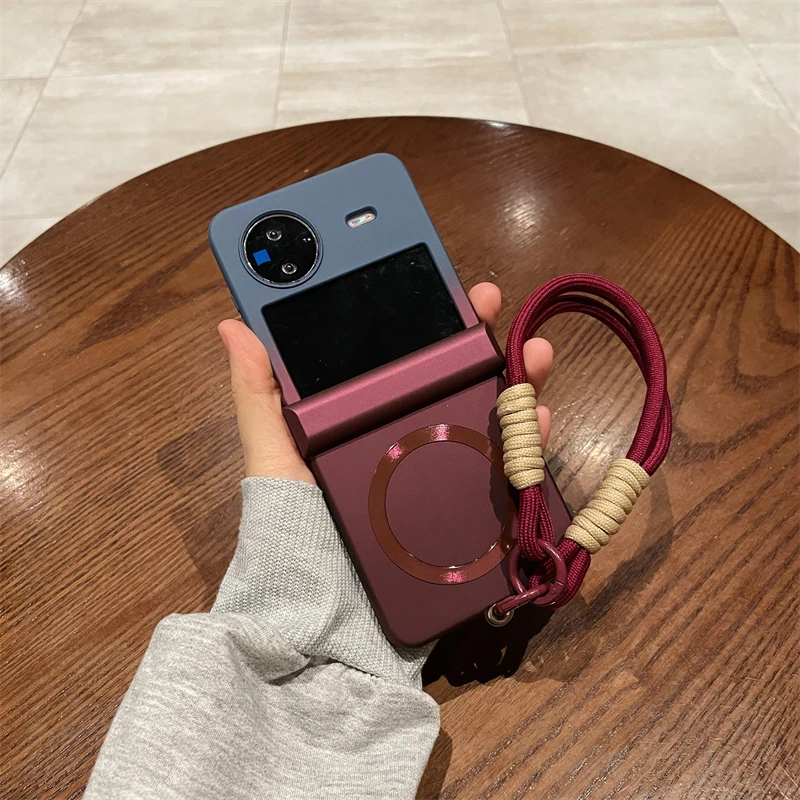 适用vivoxflip 手机壳渐变磨砂铰链全包磁吸手提防摔个性潮壳时尚