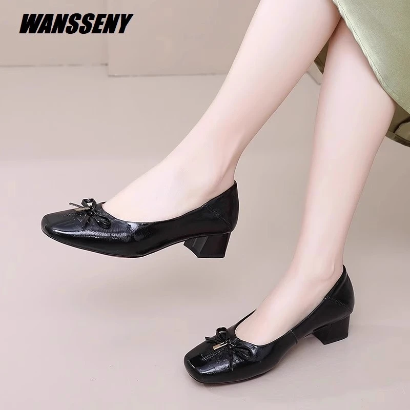 WANSSENY2025年方头真皮粗跟单鞋法式中跟时尚小皮鞋褶皱漆皮女鞋