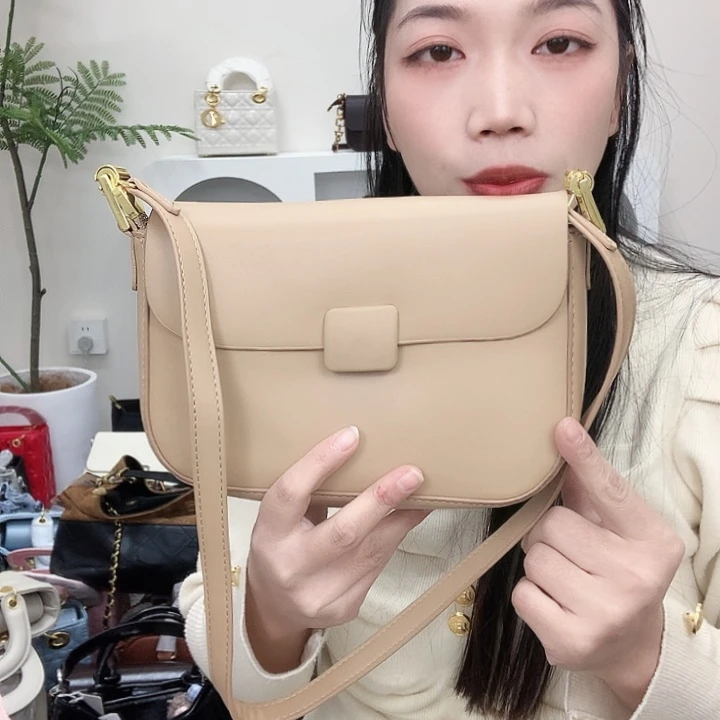 小牛皮（革）牛剖层皮革牛皮（革）