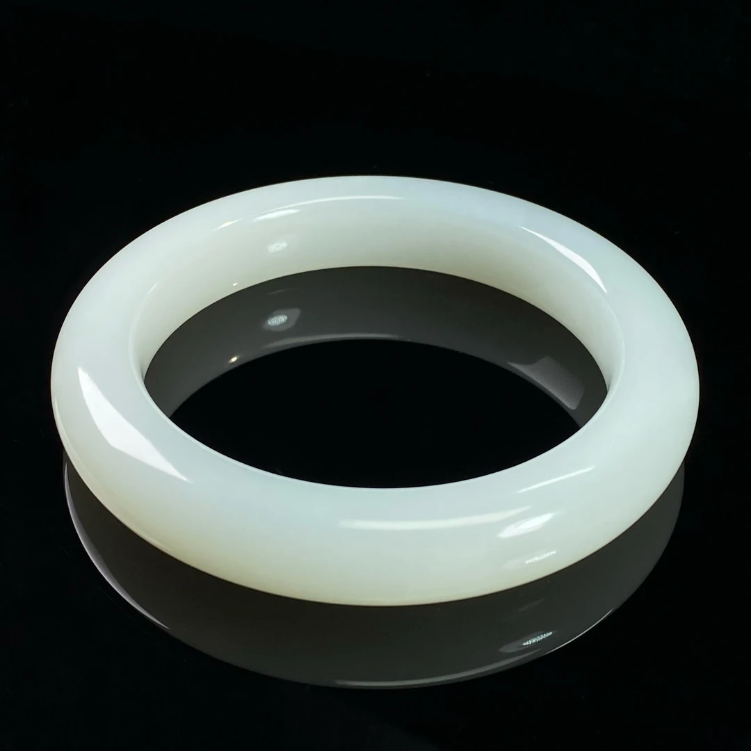 【芳華珠宝】·典藏级·和田玉羊脂玉白玉正圈手镯