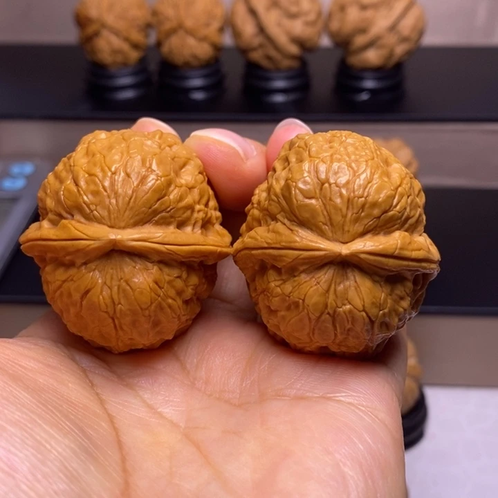 把件文玩核桃九五玄铁10