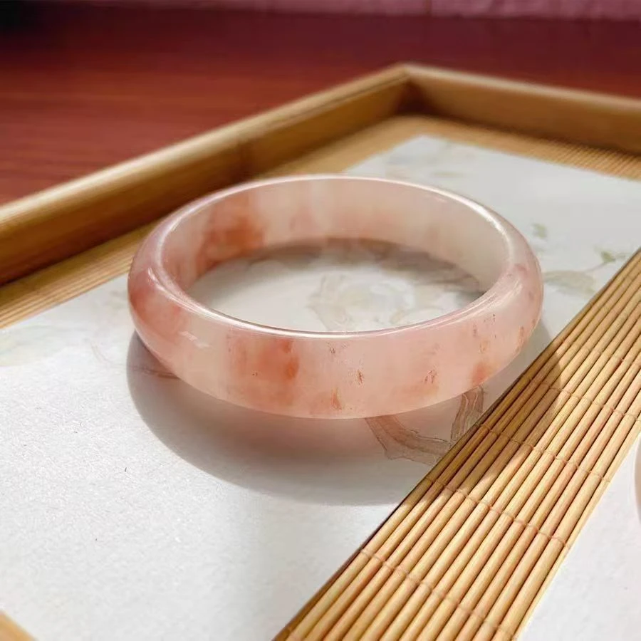 桃花镯玉手镯玉镯颜色有深有浅多样性发货拍一发一