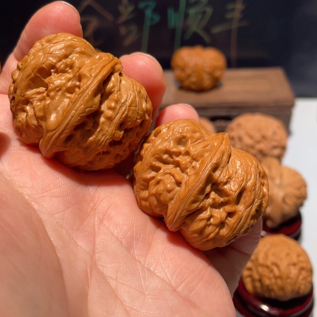 文玩核桃把件c****1平谷元宝40全品