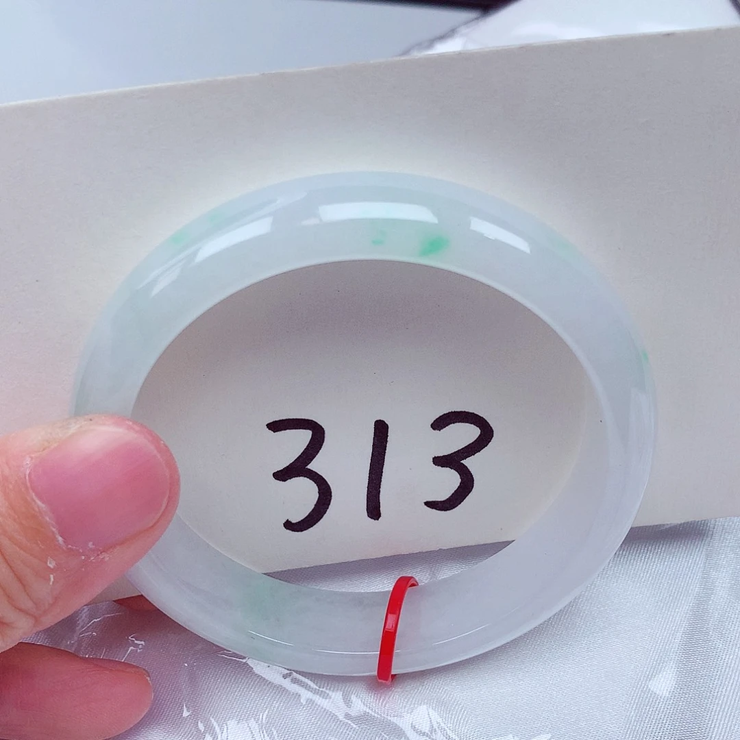 翡翠未镶嵌手镯翡翠