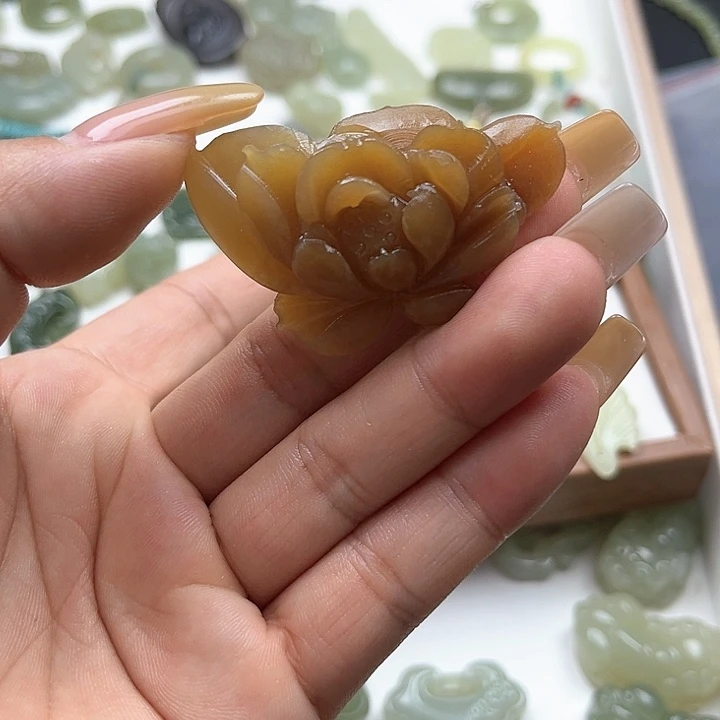 【闪购商品】和田玉未镶嵌颈饰嘟**1