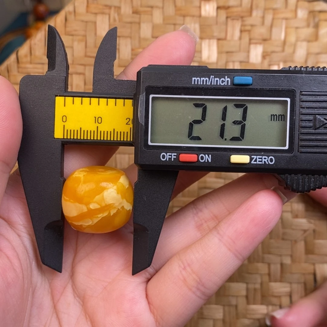 未镶嵌琥珀裸石蜜蜡T