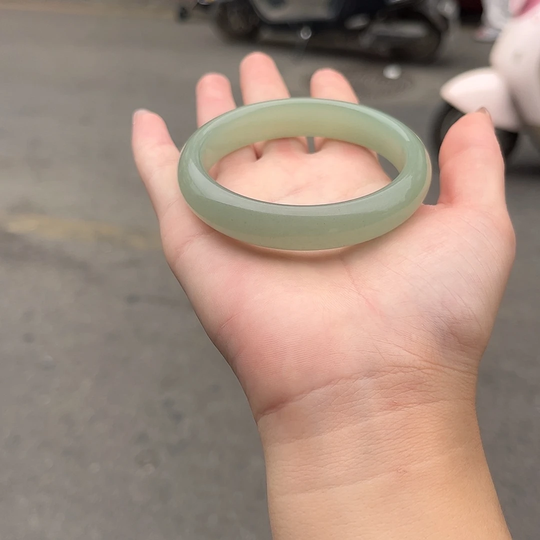 东陵石手镯未镶嵌@*