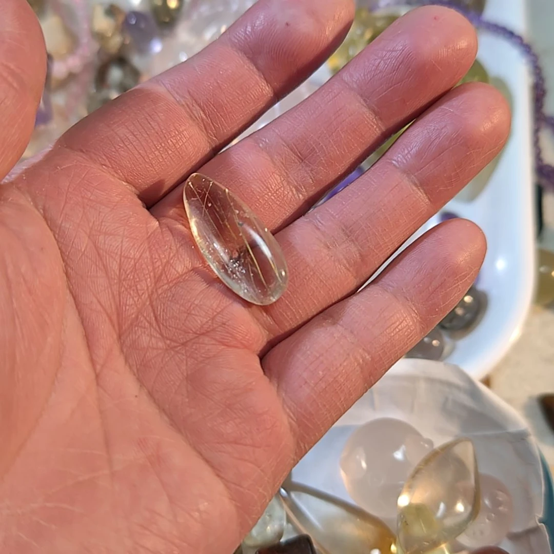 宜***店水晶未镶嵌颈饰shuijibg