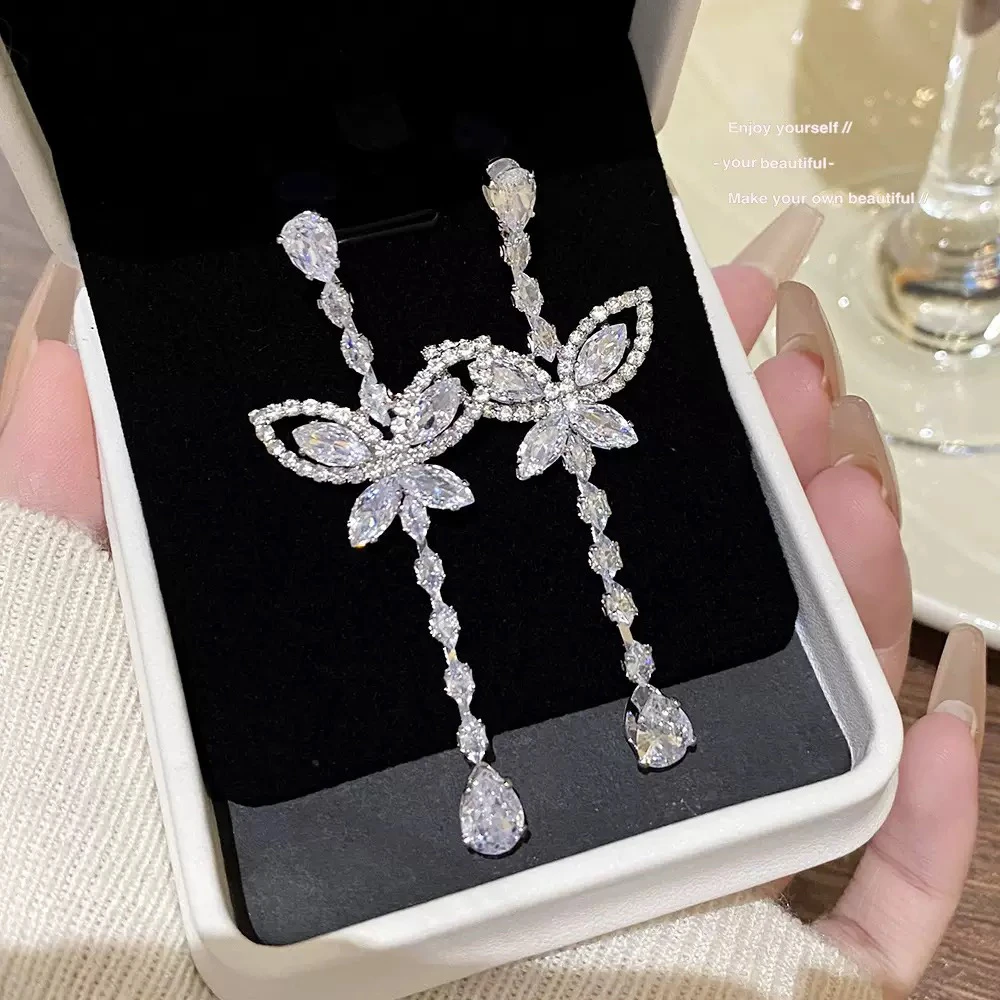 合金合成锆石耳饰 1794【蝶梦】轻奢耳饰