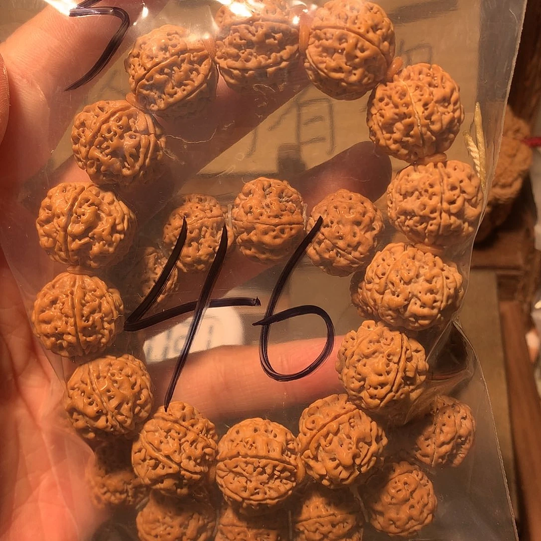 金刚菩提吊坠董*榆1…………