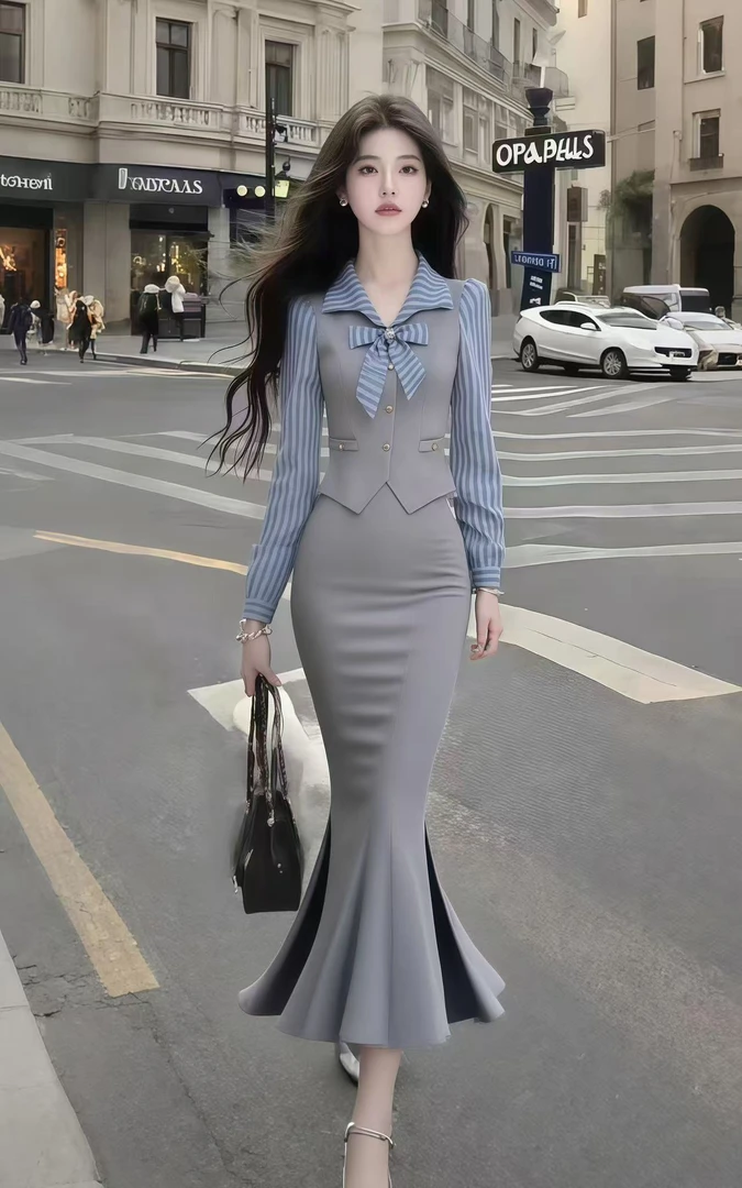 时尚小众休闲通勤风穿搭灰色条纹长袖修身上衣+灰色包臀鱼尾长裙