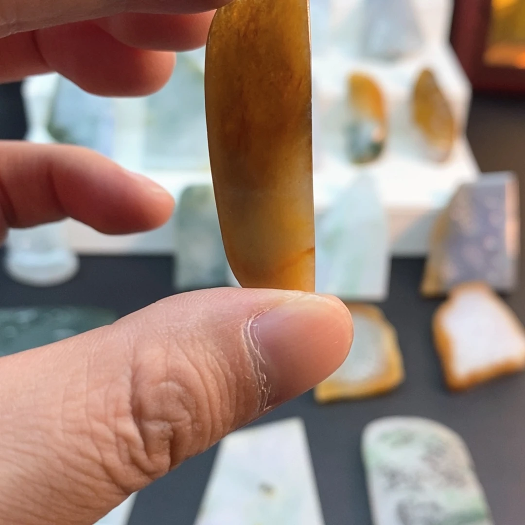 翡翠未镶嵌颈饰12222222