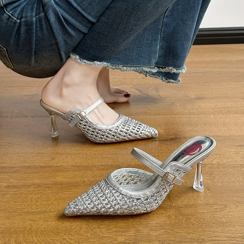 穆勒鞋半拖鞋2025夏季外穿细跟懒人鞋女不累脚尖头一脚蹬高跟凉鞋