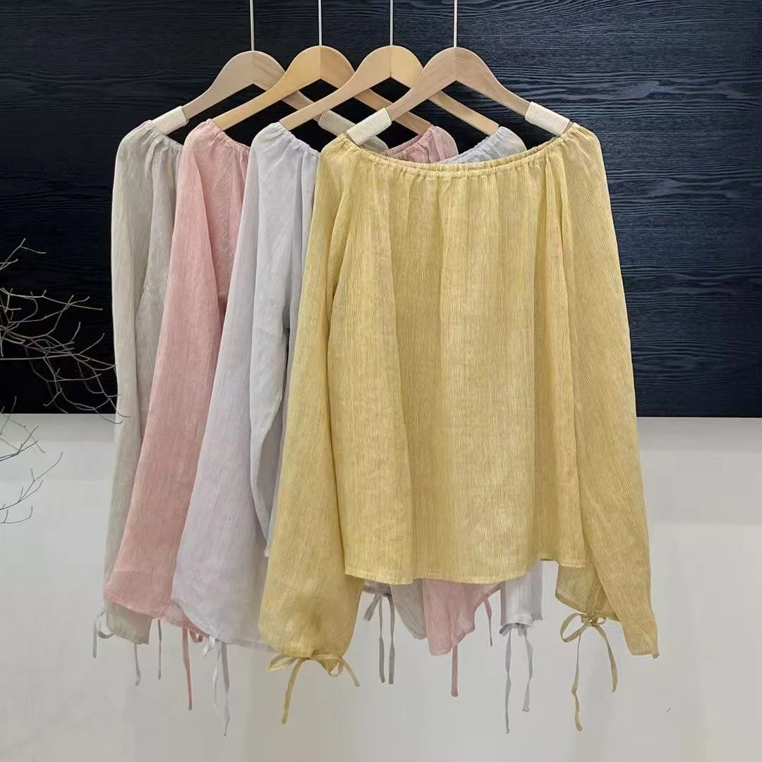 浅黄条纹圆领长袖